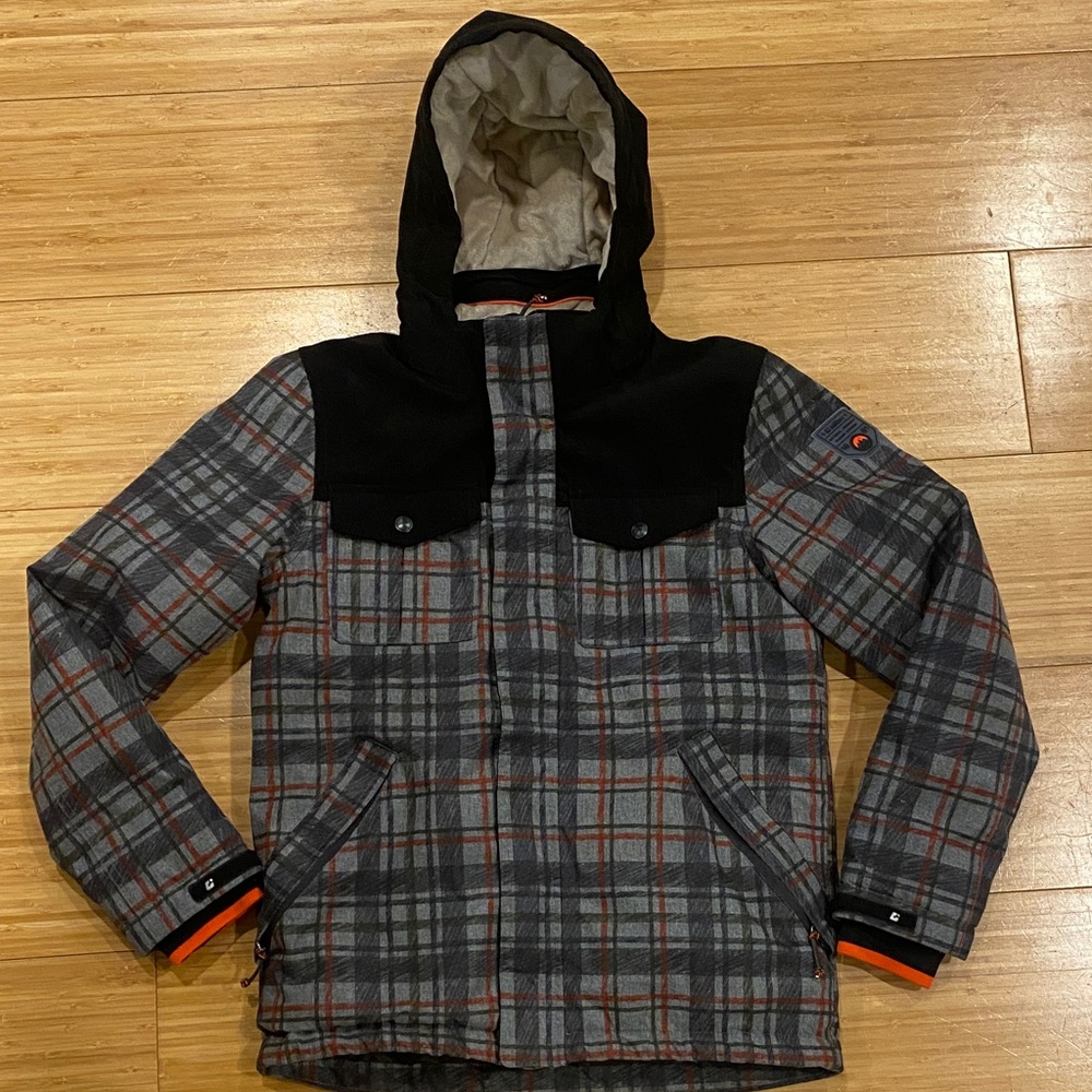 Killtec Plaid Hooded ski Jacket with Black and Red Accents waterproof. Age 14